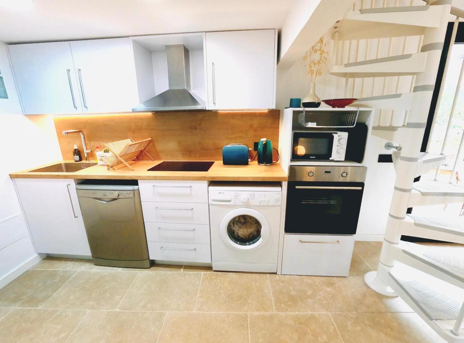 Apartment Maison Spacieuse Au Bord Du Lez, 5pers, Calme, Wi-fi, Jardin Prive, Parking Gratuit