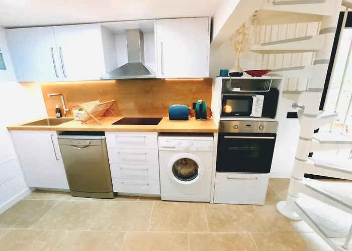 Maison Spacieuse Au Bord Du Lez, 5Pers, Calme, Wi-Fi, Jardin Prive, Parking Gratuit